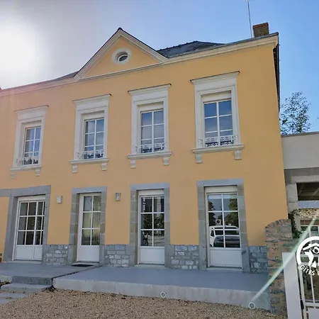 펜션 Le 47, 6 A 8 Personnes Louverné