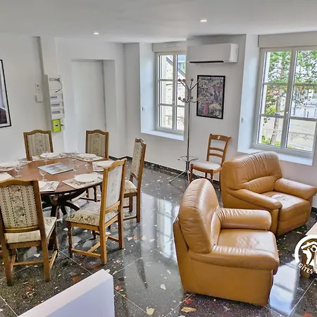 Le 47, 6 A 8 Personnes * Louverné