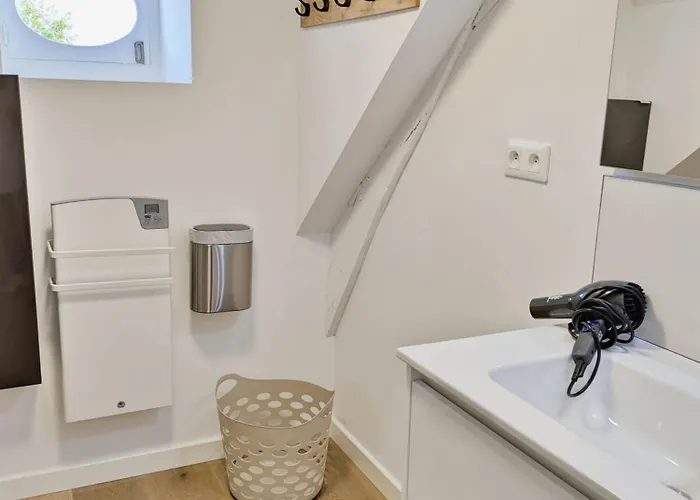 Le 47, 6 à 8 Personnes